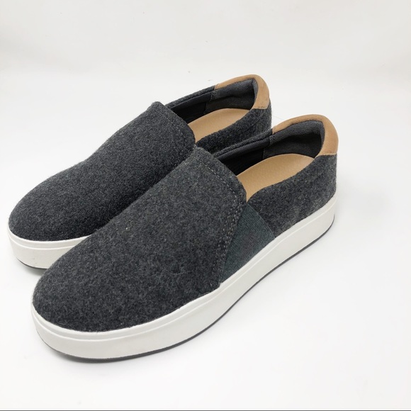 dr scholl's abbot sneaker